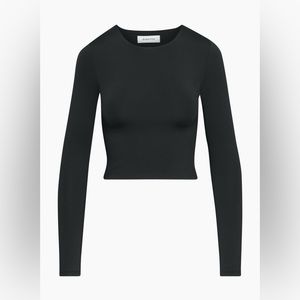 Aritizia Babaton Black Contour Crew Longsleeve
